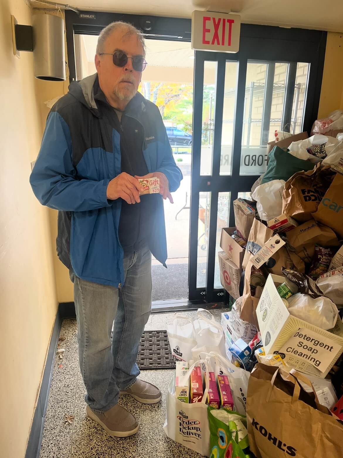 People volunteering at Cranford Family Care. People volunteering at Cranford Family Care.